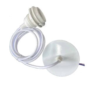 Witte fitting met plafondkapje